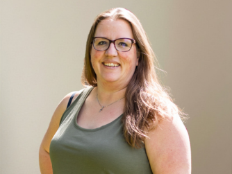 picture of female employee of Vleeming Custom Homes