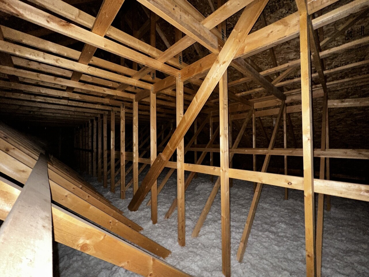 attic trusses and insulation