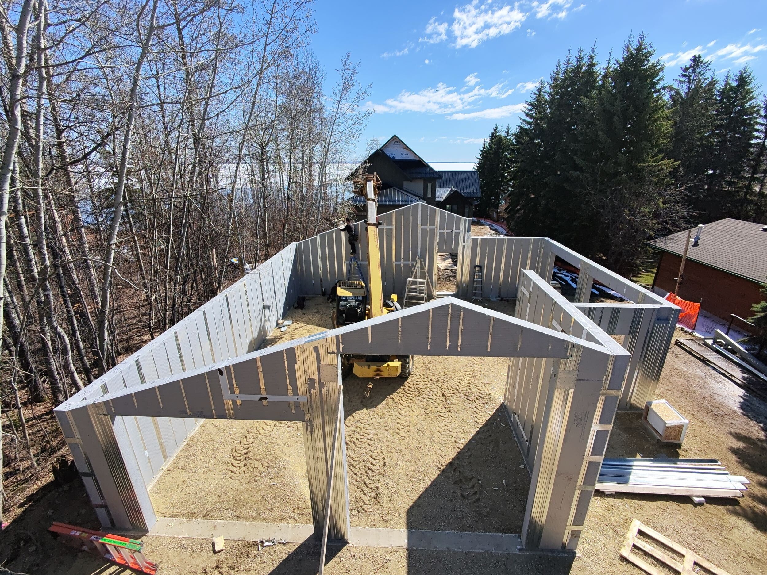 energy efficient, high performance garage designed and built by vleeming custom homes using GS Panels and ICF construction shown at mid-construction phase
