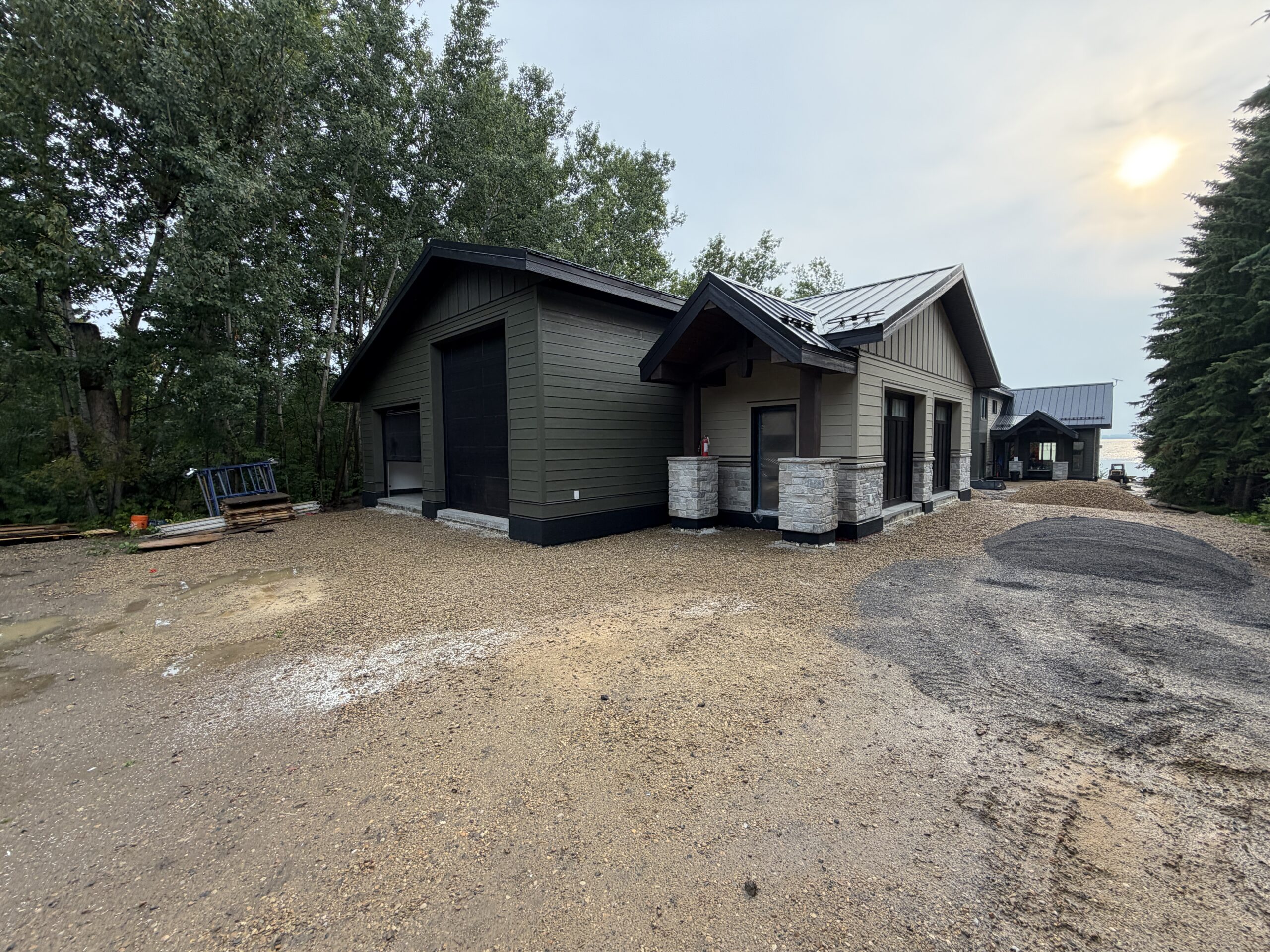 energy efficient, high performance garage designed and built by vleeming custom homes using GS Panels and ICF construction